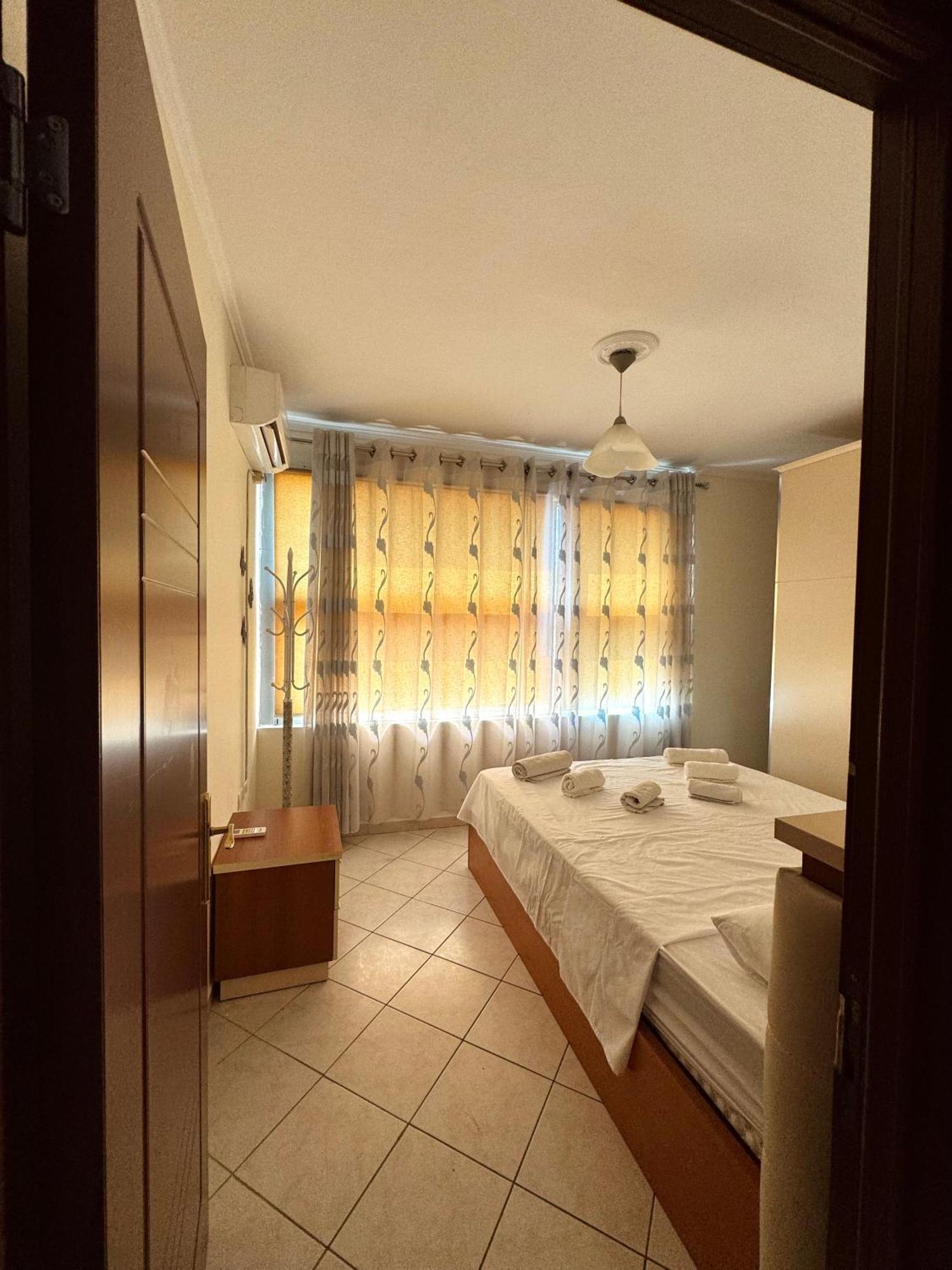 360O Tirana View Apartment Esterno foto